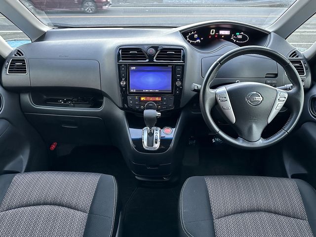 Nissan SERENA 2015-07 5462-7