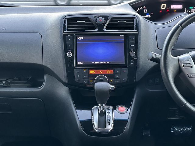 Nissan SERENA 2015-07 5462-9