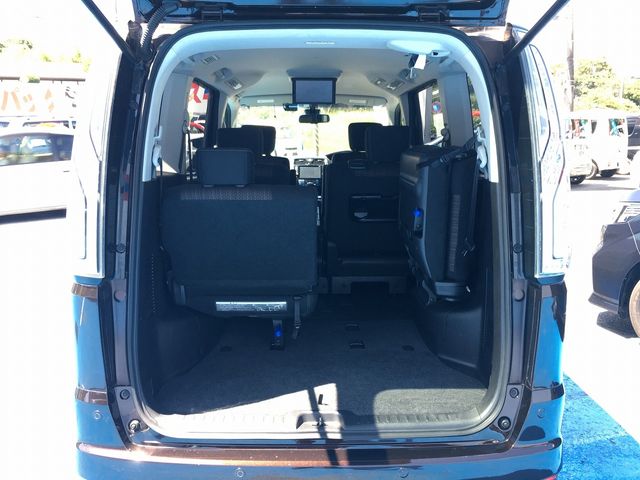 Nissan SERENA 2015-07 5462-28