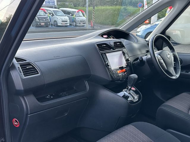 Nissan SERENA 2015-07 5462-11