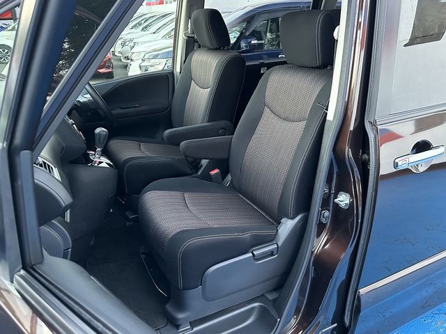Nissan SERENA 2015-07 5462-13