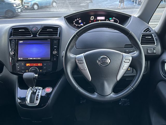 Nissan SERENA 2015-07 5462-8