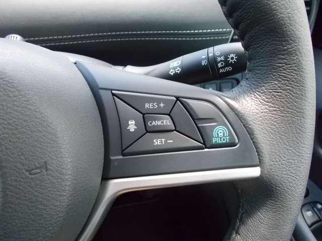 Nissan SERENA 2018-05 4562-9
