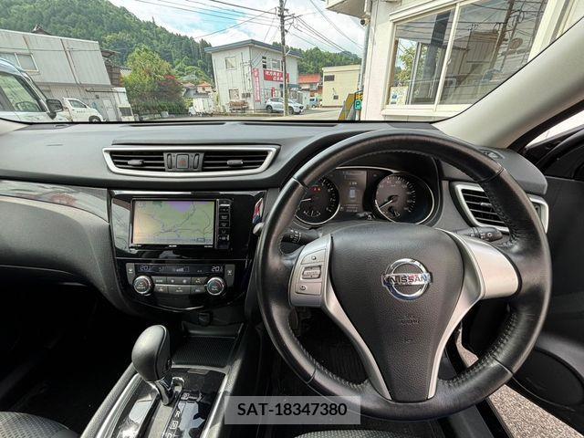 Nissan X-TRAIL 2016-08 329537-12