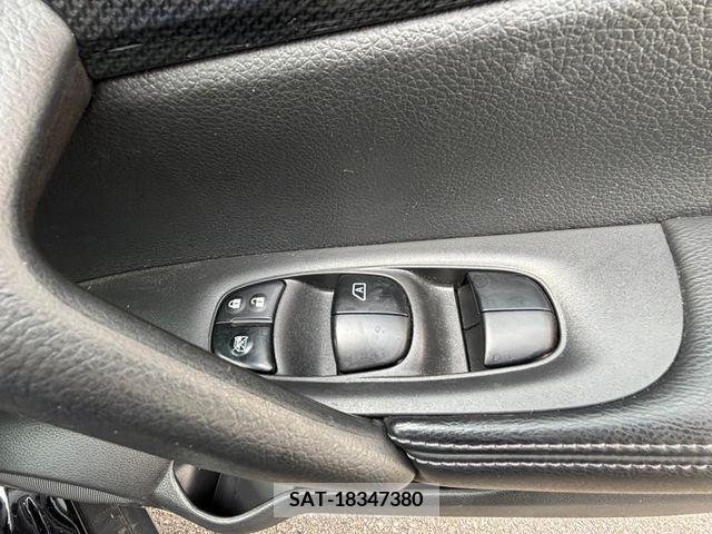 Nissan X-TRAIL 2016-08 329537-24