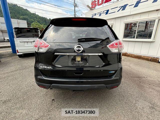 Nissan X-TRAIL 2016-08 329537-6
