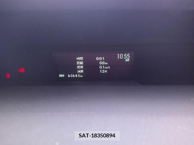 Toyota PRIUS 2014-02 245878-6