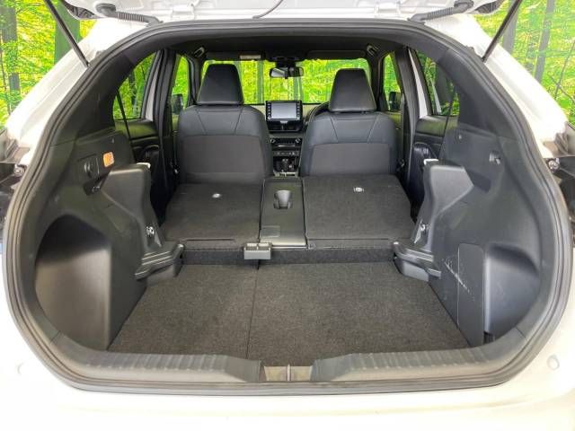 Toyota YARIS CROSS 2023-01 11948-10