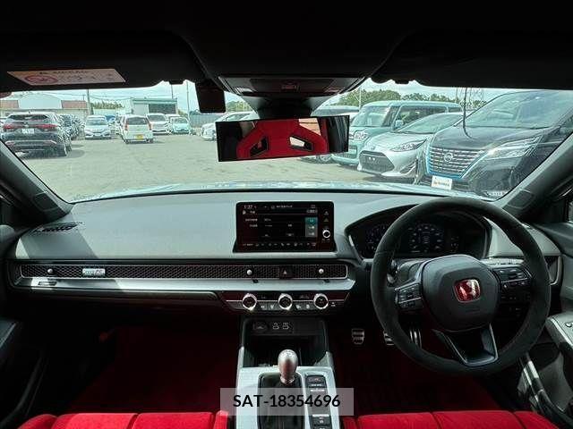 Honda CIVIC 2024-02 264418-1