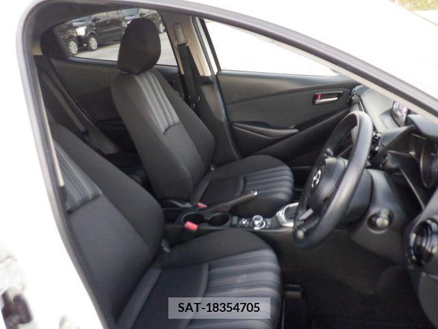 Mazda MAZDA2 2020-06 276364-11