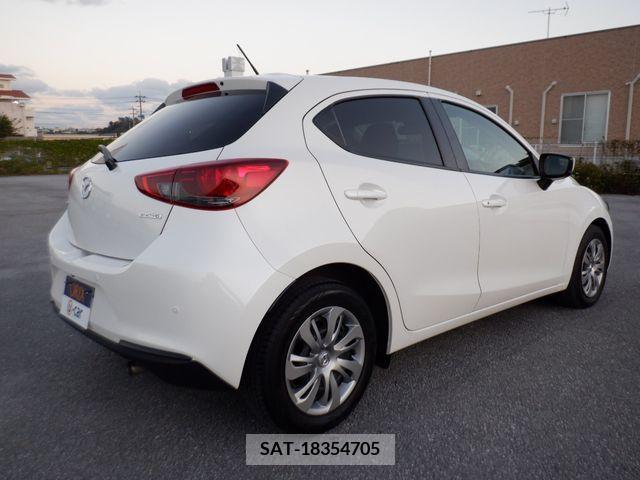 Mazda MAZDA2 2020-06 276364-2
