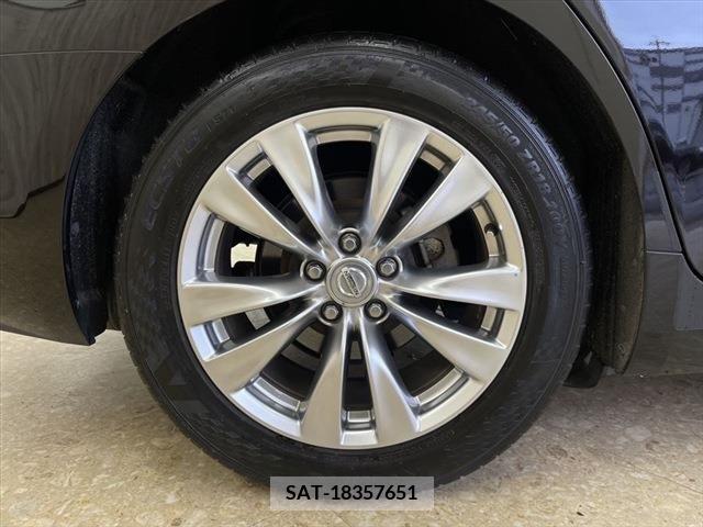Nissan FUGA HYBRID 2011-02 224593-15