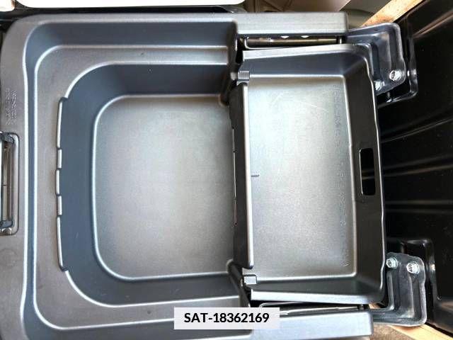 Nissan MOCO 2010-02 277819-4