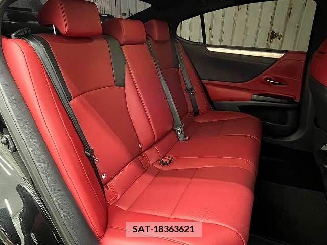 Lexus ES 2019-05 300392-9