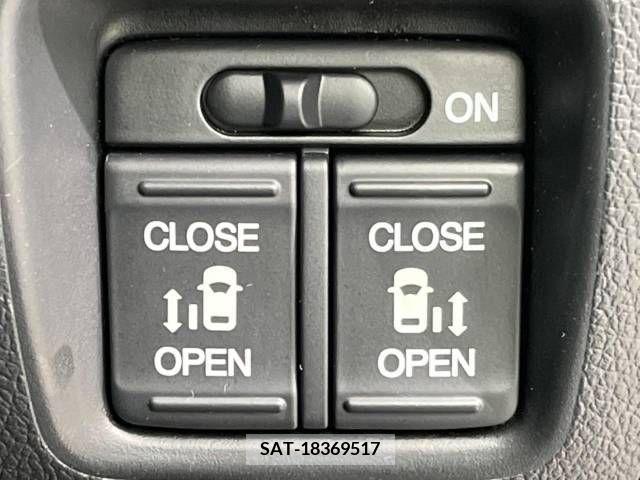 Honda N BOX CUSTOM 2015-08 306613-3
