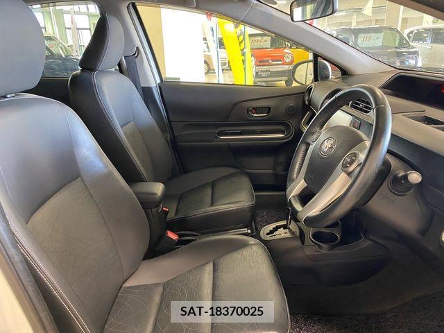 Toyota AQUA 2014-08 218421-17