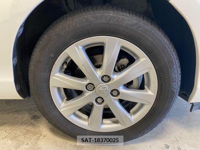 Toyota AQUA 2014-08 218421-7
