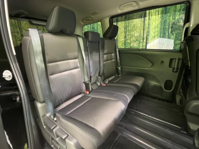Nissan SERENA 2018-03 193322-9