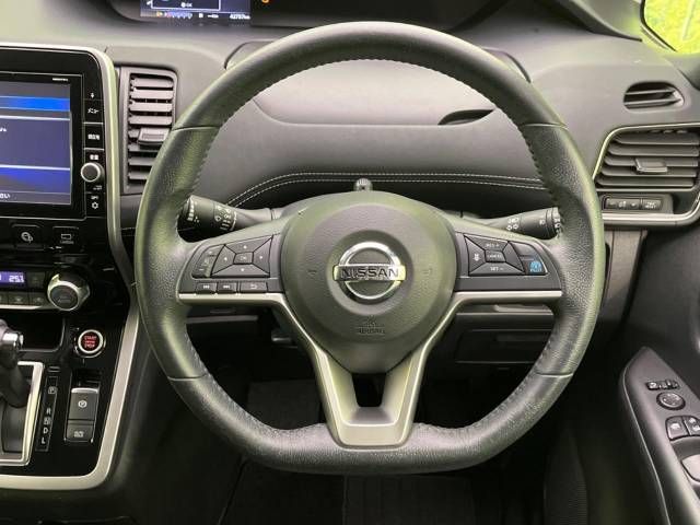 Nissan SERENA 2018-03 193322-11
