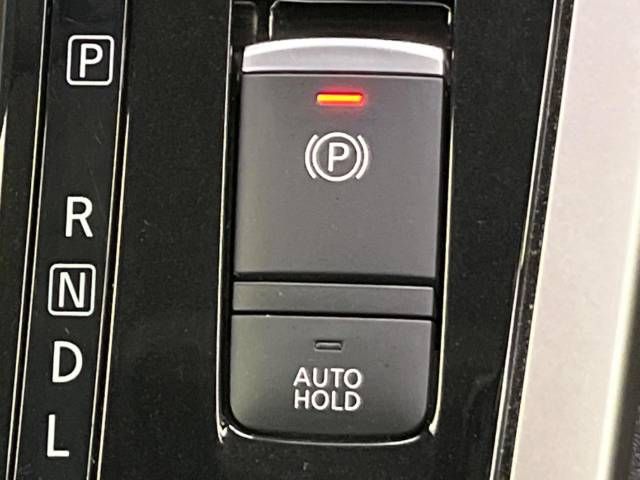Nissan SERENA 2018-03 193322-7