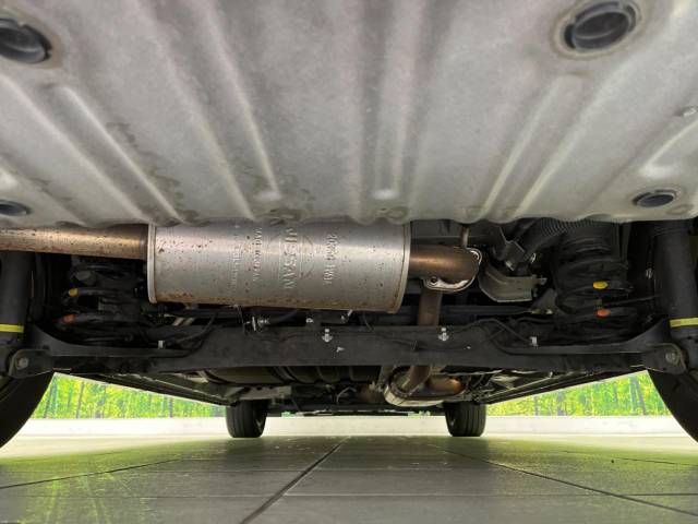 Nissan SERENA 2018-03 193322-19