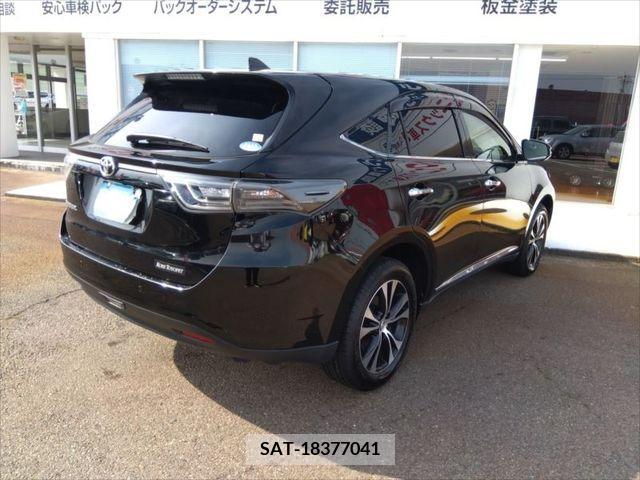 Toyota HARRIER 2015-10 243903-2