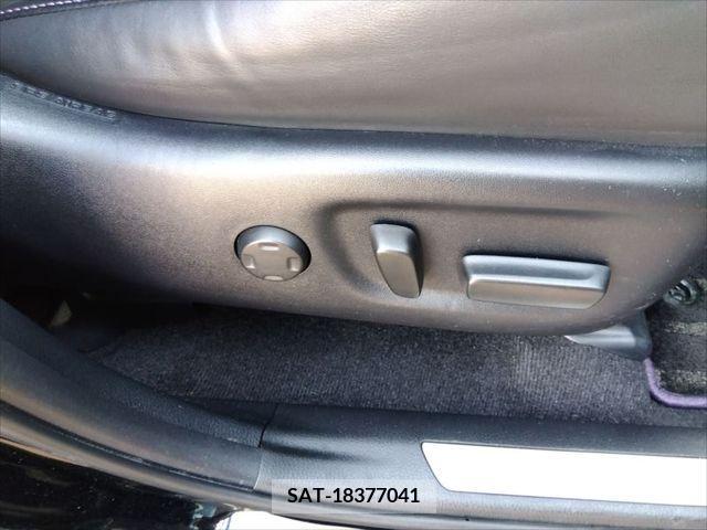 Toyota HARRIER 2015-10 243903-19