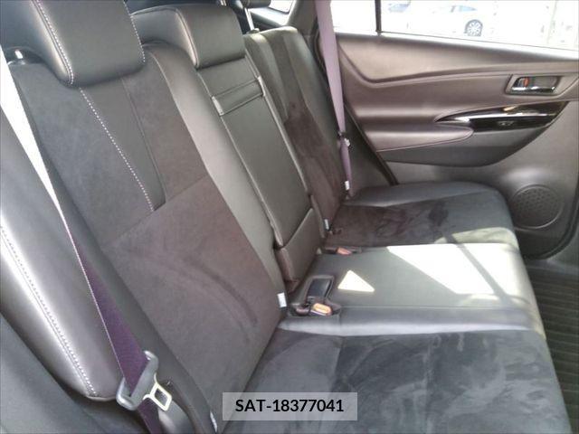 Toyota HARRIER 2015-10 243903-7