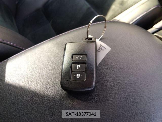 Toyota HARRIER 2015-10 243903-15
