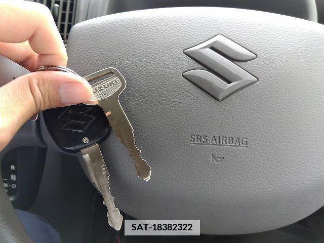 Suzuki EVERY 2017-02 340569-24