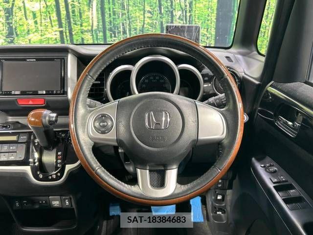 Honda N BOX CUSTOM 2017-01 364813-11