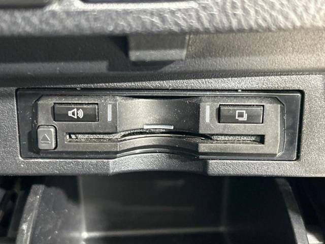 Toyota ALPHARD 2017-06 181302-5