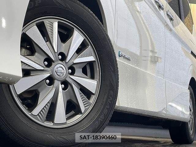 Nissan SERENA 2018-03 214507-10
