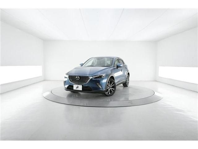 Mazda CX-3 2017-11 12390-0