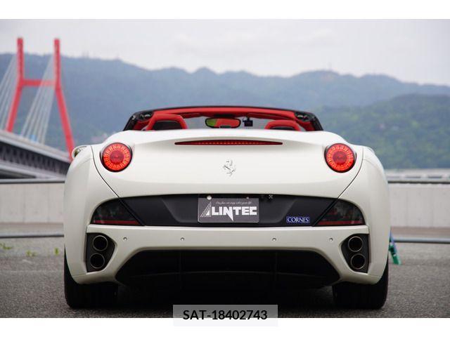 Ferrari California 30 2013-08 225444-6
