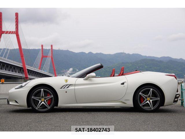 Ferrari California 30 2013-08 225444-9