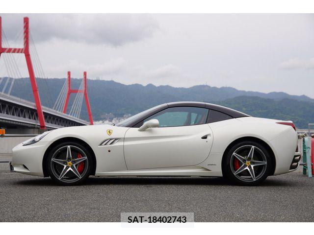 Ferrari California 30 2013-08 225444-10