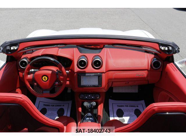 Ferrari California 30 2013-08 225444-12
