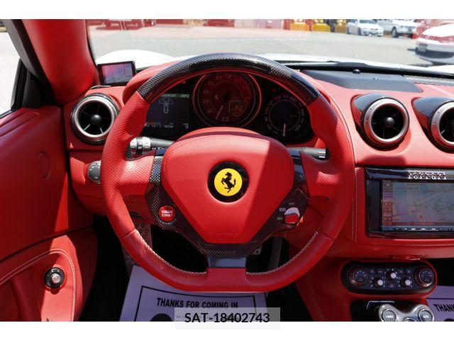 Ferrari California 30 2013-08 225444-13
