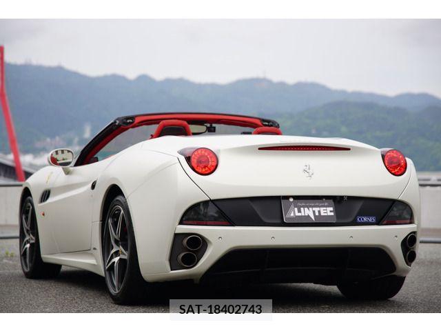 Ferrari California 30 2013-08 225444-8