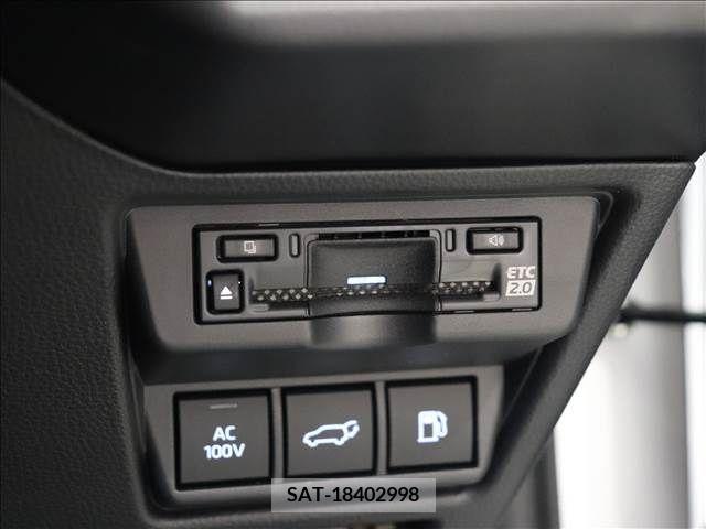 Toyota PRIUS PHV 2023-08 240101-7