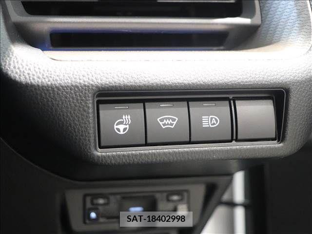 Toyota PRIUS PHV 2023-08 240101-6