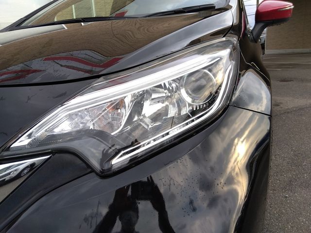 Nissan NOTE 2018-08 10920-17
