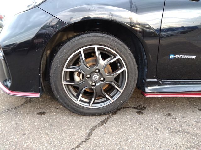 Nissan NOTE 2018-08 10920-18