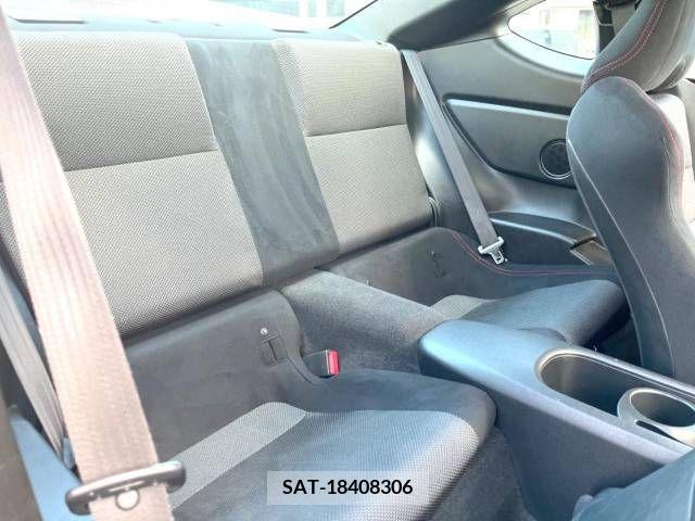 Subaru BRZ 2012-04 389834-10
