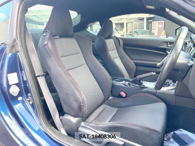 Subaru BRZ 2012-04 389834-9