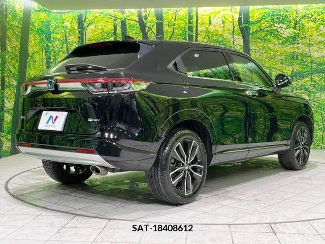Honda VEZEL 2023-05 332644-17