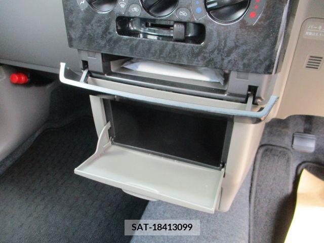 Daihatsu MOVE CONTE 2013-12 350183-11