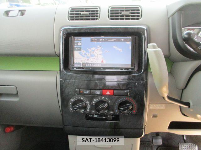 Daihatsu MOVE CONTE 2013-12 350183-7