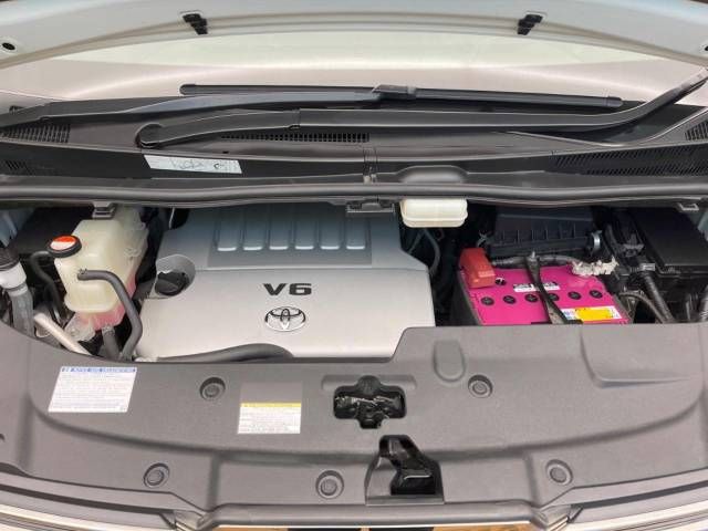 Toyota VELLFIRE 2017-06 181068-18